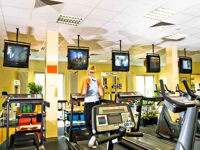 Lavital Sport- & Wellness Hotel Wesendorf Dış mekan fotoğraf